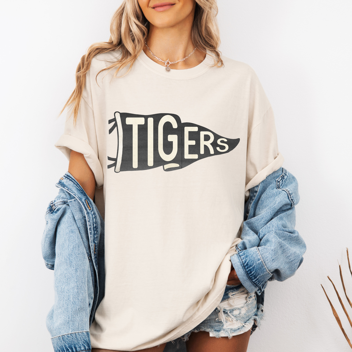 Tigers Flag Tee