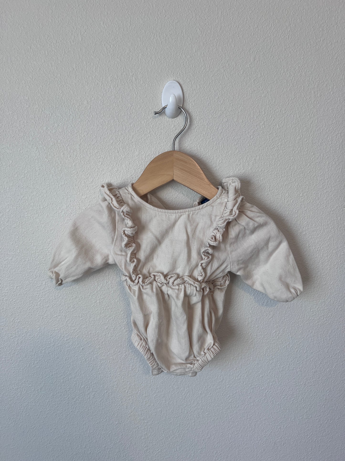 0-3M | Old Navy | EUC | Romper