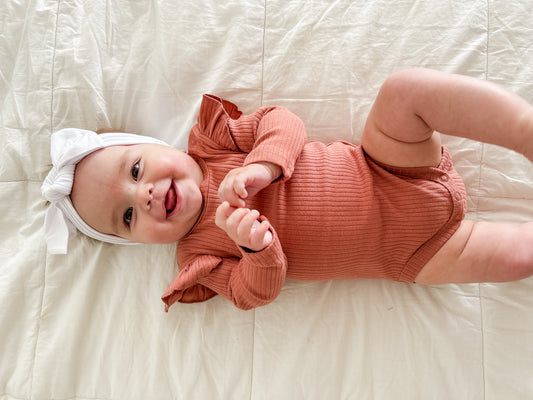 Ruffle Organic Cotton Long Sleeve Bodysuit - Mauve